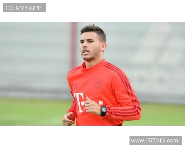 法国足球教练的战术智慧与球队管理艺术探讨